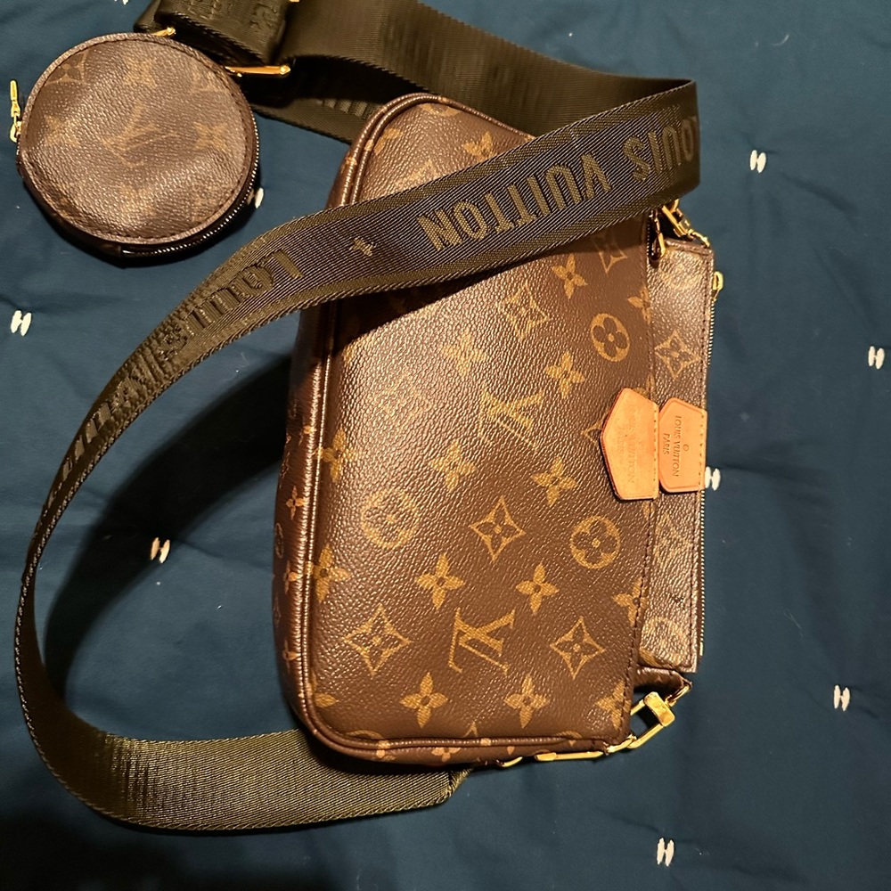 Authentic Louis Vuitton Multi Pochette Accessoires Khaki Full Set - Picture 7 of 17